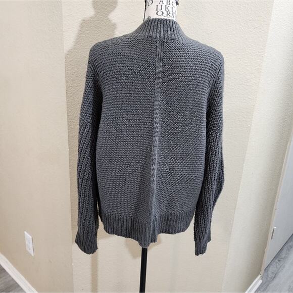 ELODIE Grey cable knit lantern sleeve sweater size XL - Picture 2 of 6